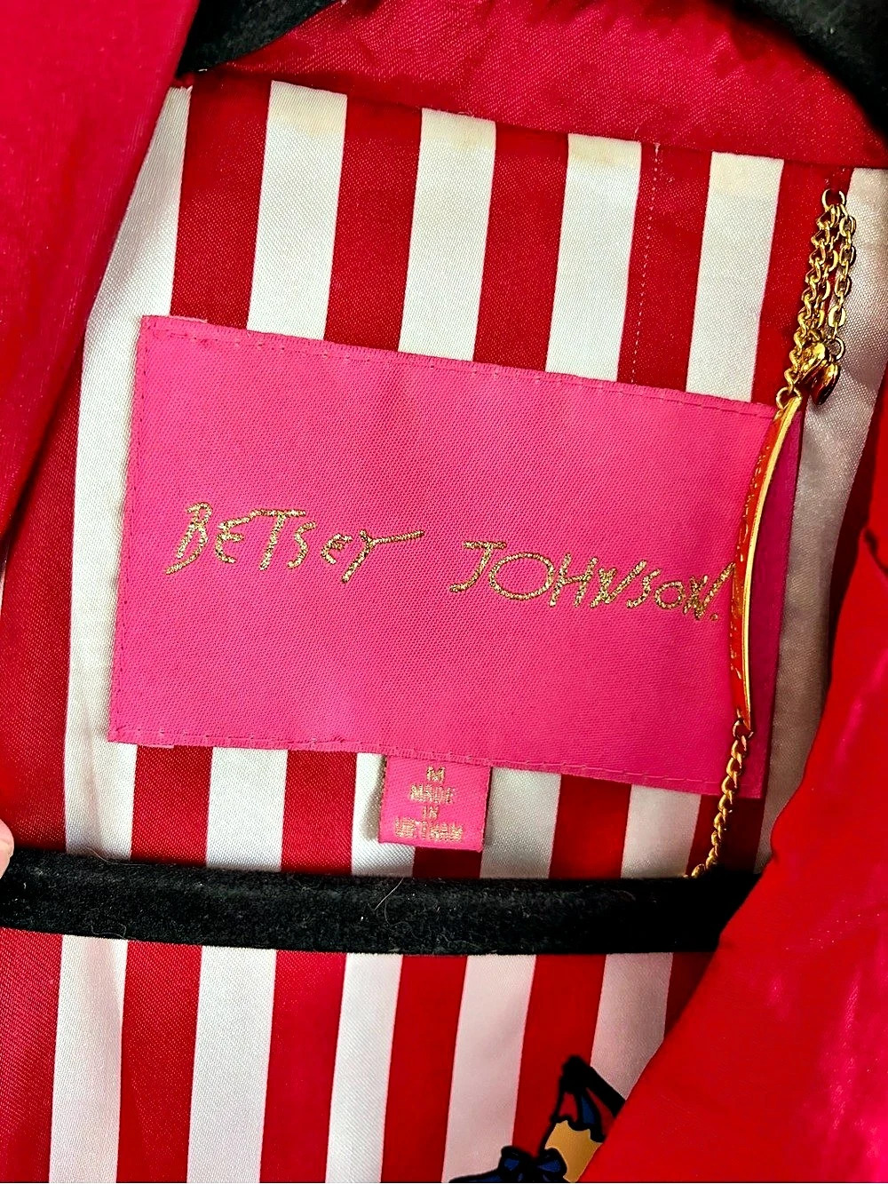 Y2K Betsey Johnson Red
Crinkled Stripe Trench Double
Breasted Coat Size S - Picture 5 of 6